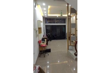 Bán nhà phố Đại Đồng, Hoàng Mai, nhỉnh 2 tỷ, 35m2. LH: 0912519472